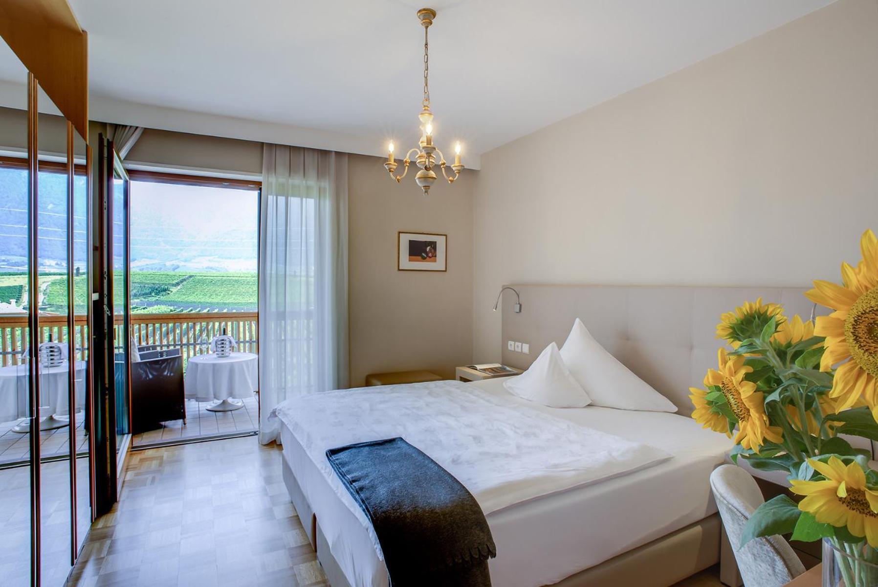 Hotel Girlanerhof Appiano Sulla Strada Del Vino Cameră foto